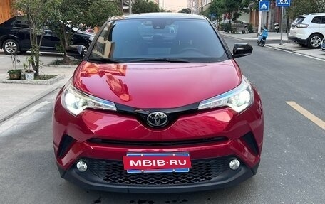 Toyota C-HR I рестайлинг, 2020 год, 2 090 000 рублей, 2 фотография