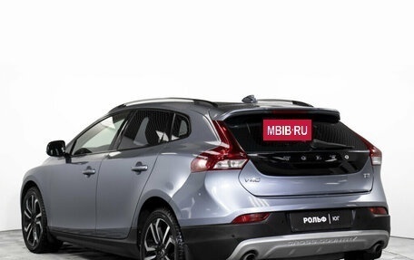 Volvo V40 Cross Country I, 2017 год, 2 155 000 рублей, 7 фотография