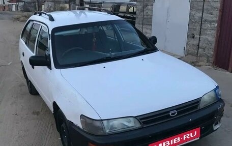 Toyota Corolla, 2001 год, 330 000 рублей, 2 фотография