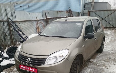 Renault Sandero I, 2014 год, 450 000 рублей, 1 фотография