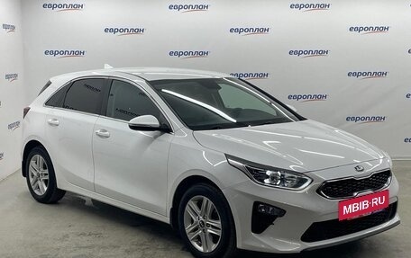 KIA cee'd III, 2019 год, 1 780 000 рублей, 2 фотография