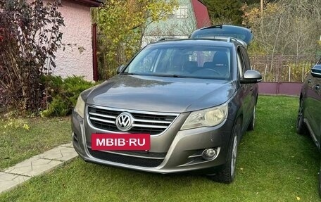 Volkswagen Tiguan I, 2009 год, 1 250 000 рублей, 2 фотография