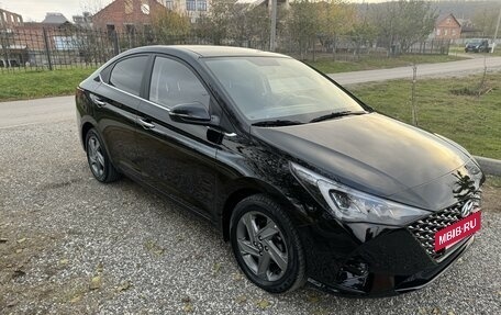 Hyundai Solaris II рестайлинг, 2022 год, 2 150 000 рублей, 3 фотография