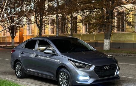 Hyundai Solaris II рестайлинг, 2018 год, 1 520 000 рублей, 2 фотография