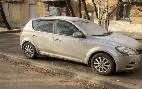 KIA cee'd I рестайлинг, 2010 год, 570 000 рублей, 3 фотография