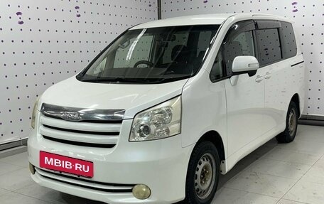 Toyota Noah III, 2008 год, 1 455 000 рублей, 3 фотография