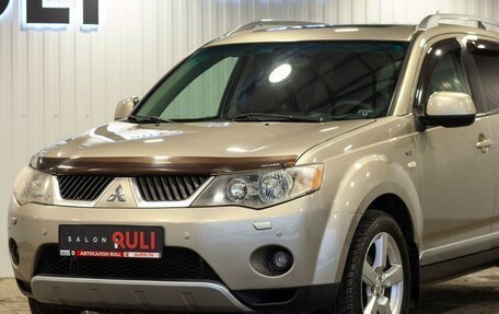 Mitsubishi Outlander III рестайлинг 3, 2007 год, 1 305 000 рублей, 6 фотография