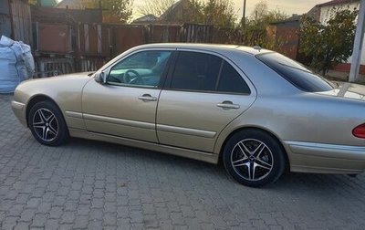 Mercedes-Benz E-Класс, 2000 год, 916 000 рублей, 1 фотография