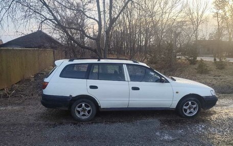 Toyota Caldina, 1992 год, 300 000 рублей, 2 фотография