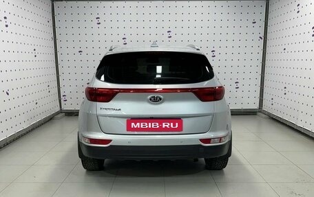 KIA Sportage IV рестайлинг, 2018 год, 2 299 000 рублей, 5 фотография