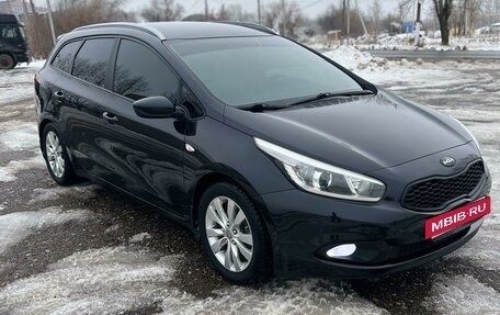 KIA cee'd III, 2014 год, 950 000 рублей, 3 фотография