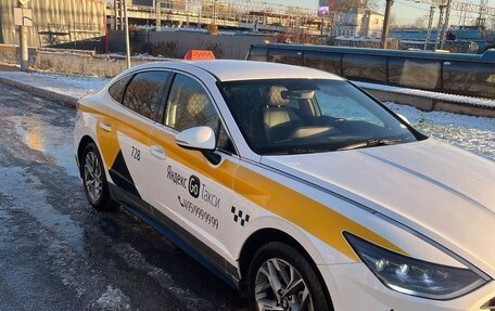 Hyundai Sonata VIII, 2020 год, 1 900 000 рублей, 3 фотография