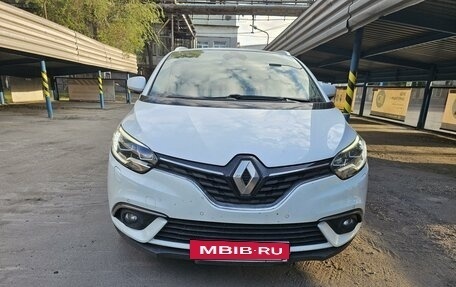 Renault Scenic IV, 2018 год, 2 000 000 рублей, 7 фотография