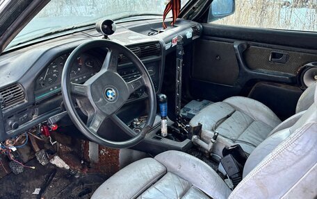 BMW 3 серия, 1982 год, 150 000 рублей, 4 фотография