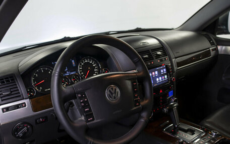 Volkswagen Touareg III, 2009 год, 1 345 000 рублей, 23 фотография