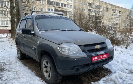 Chevrolet Niva I рестайлинг, 2012 год, 450 000 рублей, 1 фотография