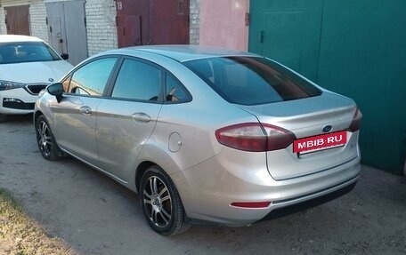 Ford Fiesta, 2015 год, 799 000 рублей, 4 фотография