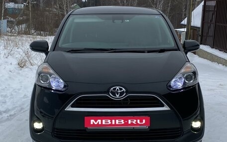 Toyota Sienta II, 2016 год, 1 399 000 рублей, 3 фотография