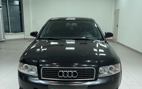 Audi A4, 2004 год, 568 000 рублей, 2 фотография