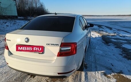 Skoda Octavia, 2017 год, 1 999 000 рублей, 15 фотография