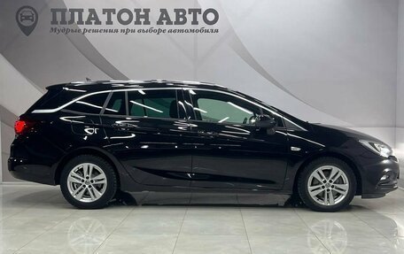 Opel Astra K, 2018 год, 1 735 000 рублей, 6 фотография