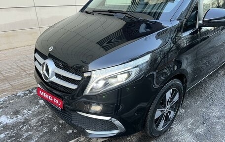 Mercedes-Benz V-Класс, 2019 год, 7 550 000 рублей, 4 фотография