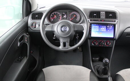 Volkswagen Polo VI (EU Market), 2015 год, 1 150 000 рублей, 6 фотография