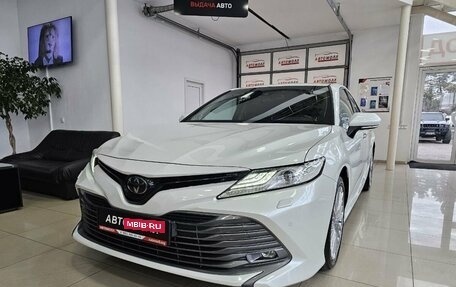 Toyota Camry, 2020 год, 3 285 000 рублей, 3 фотография