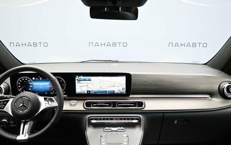 Mercedes-Benz V-Класс, 2024 год, 18 200 000 рублей, 10 фотография