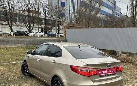 KIA Rio III рестайлинг, 2012 год, 840 000 рублей, 3 фотография