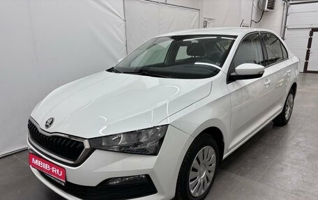 Skoda Rapid II, 2020 год, 1 900 000 рублей, 1 фотография