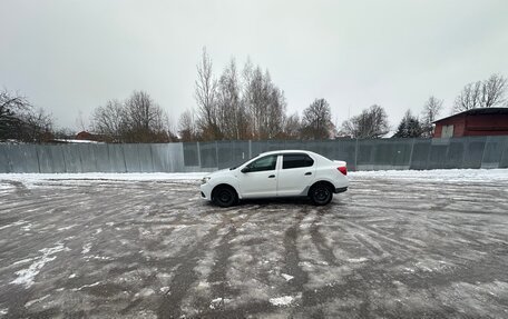 Renault Logan II, 2018 год, 680 000 рублей, 1 фотография