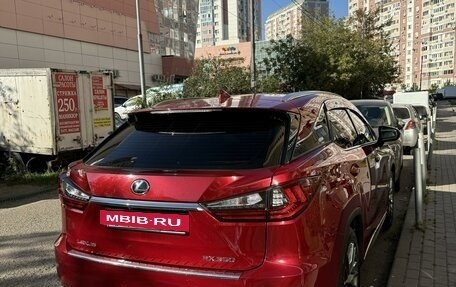 Lexus RX IV рестайлинг, 2017 год, 4 500 000 рублей, 2 фотография