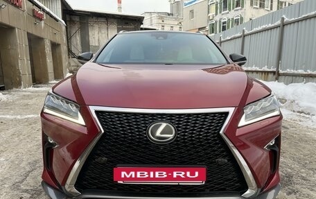 Lexus RX IV рестайлинг, 2017 год, 4 500 000 рублей, 8 фотография