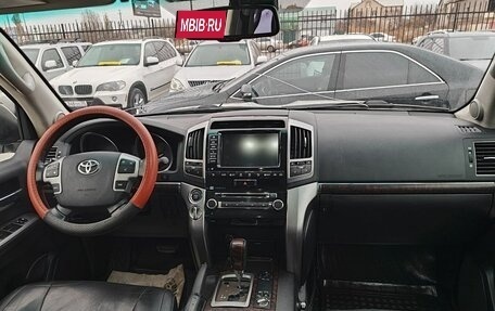 Toyota Land Cruiser 200, 2013 год, 4 150 000 рублей, 27 фотография