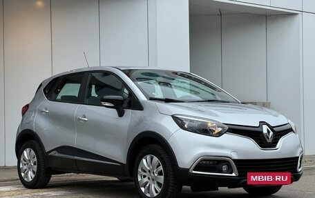 Renault Captur I, 2016 год, 1 250 000 рублей, 5 фотография