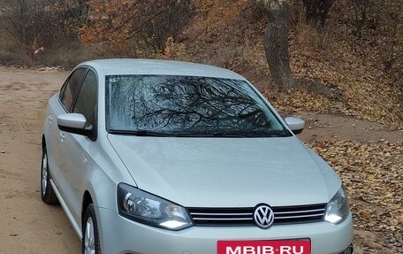 Volkswagen Polo VI (EU Market), 2013 год, 1 250 000 рублей, 6 фотография