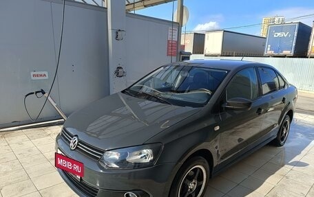 Volkswagen Polo VI (EU Market), 2013 год, 830 000 рублей, 3 фотография