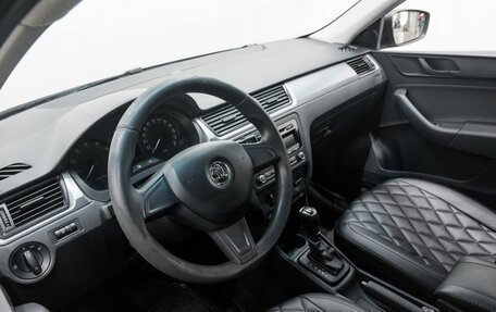 Skoda Rapid I, 2015 год, 1 077 000 рублей, 13 фотография