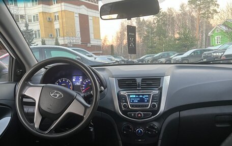 Hyundai Solaris II рестайлинг, 2014 год, 940 000 рублей, 5 фотография