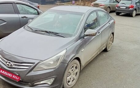 Hyundai Solaris II рестайлинг, 2016 год, 850 000 рублей, 4 фотография