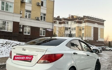 Hyundai Solaris II рестайлинг, 2014 год, 940 000 рублей, 2 фотография