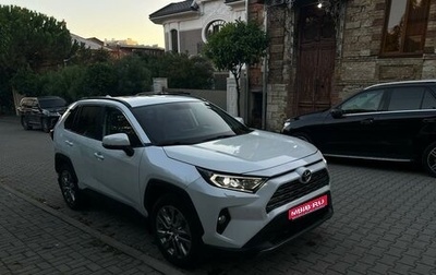 Toyota RAV4, 2022 год, 3 950 000 рублей, 1 фотография