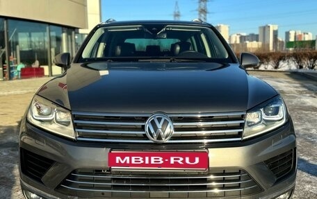 Volkswagen Touareg III, 2015 год, 3 790 000 рублей, 8 фотография