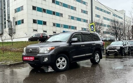 Toyota Land Cruiser 200, 2012 год, 4 300 000 рублей, 3 фотография