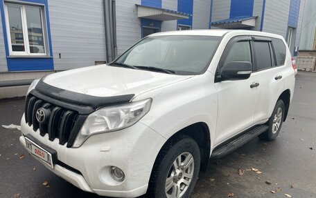 Toyota Land Cruiser Prado 150 рестайлинг 2, 2016 год, 3 550 000 рублей, 3 фотография