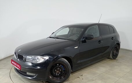 BMW 1 серия, 2010 год, 830 000 рублей, 1 фотография