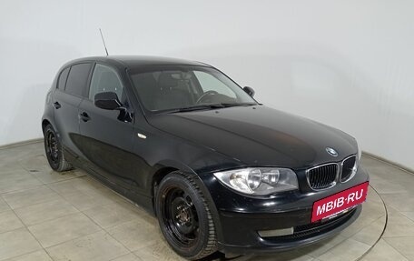 BMW 1 серия, 2010 год, 830 000 рублей, 3 фотография