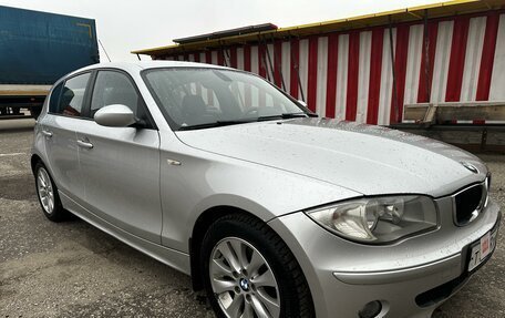 BMW 1 серия, 2007 год, 950 000 рублей, 1 фотография