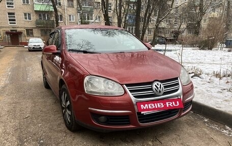 Volkswagen Jetta VI, 2009 год, 695 000 рублей, 2 фотография